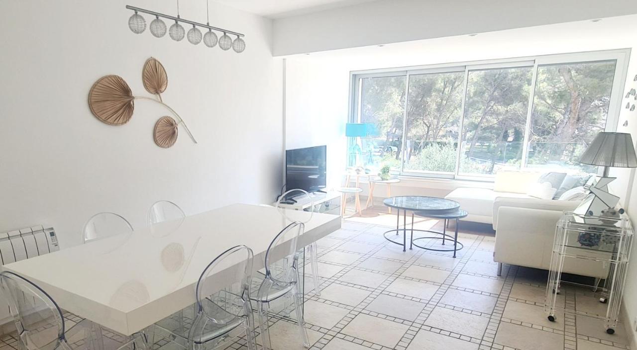 Superbe Appartement Dans Cadre D'Exception - Piscine, Plage Et Tennis Prive Bandol Esterno foto