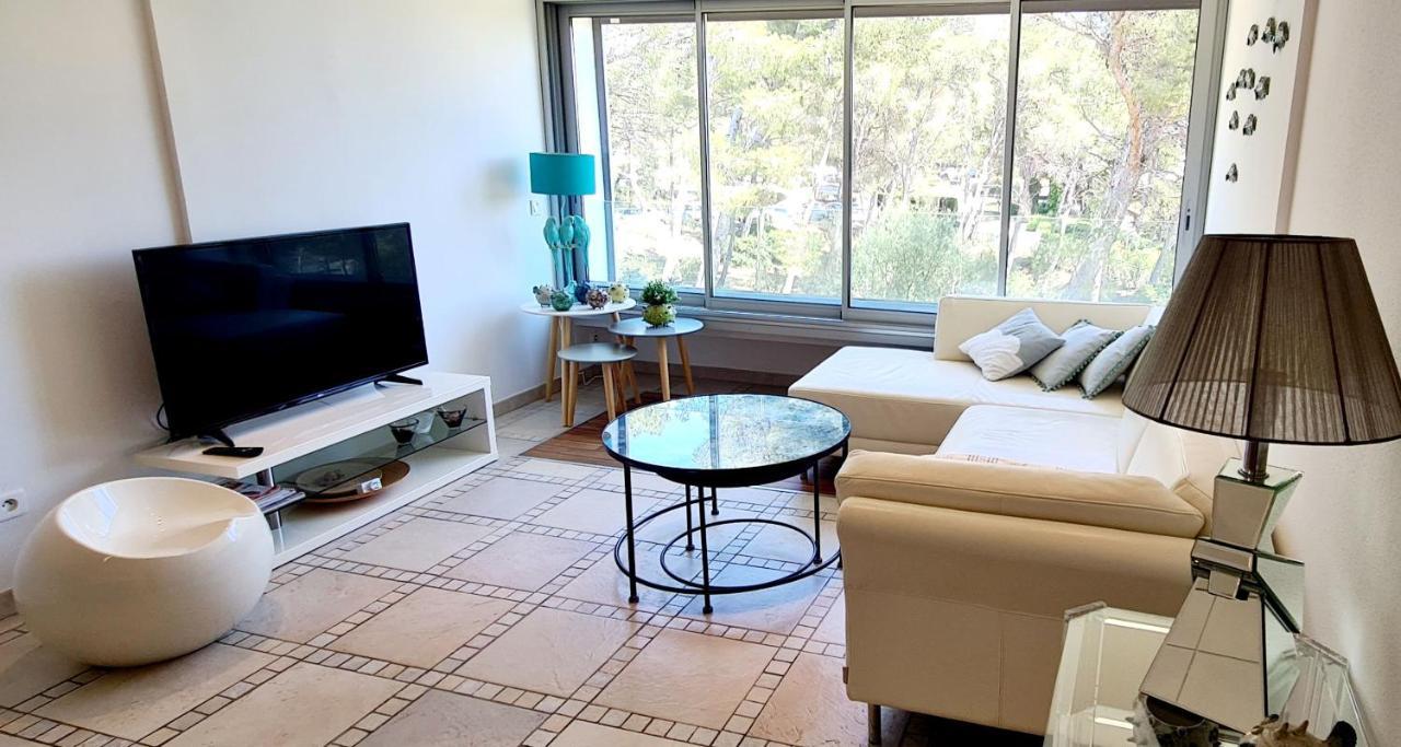 Superbe Appartement Dans Cadre D'Exception - Piscine, Plage Et Tennis Prive Bandol Esterno foto