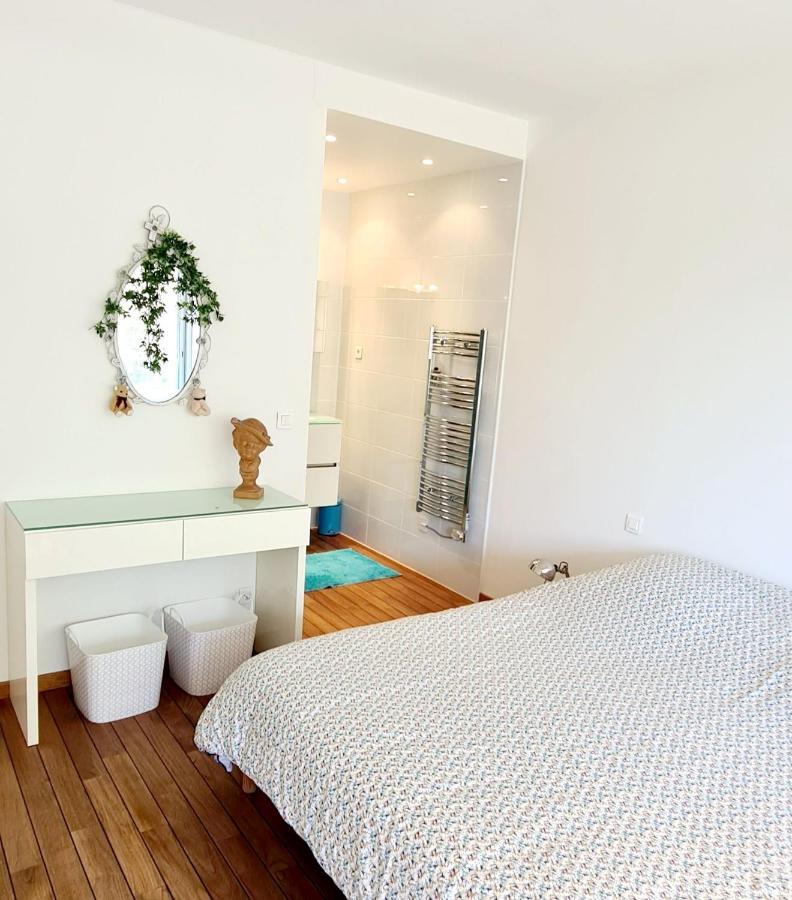 Superbe Appartement Dans Cadre D'Exception - Piscine, Plage Et Tennis Prive Bandol Esterno foto