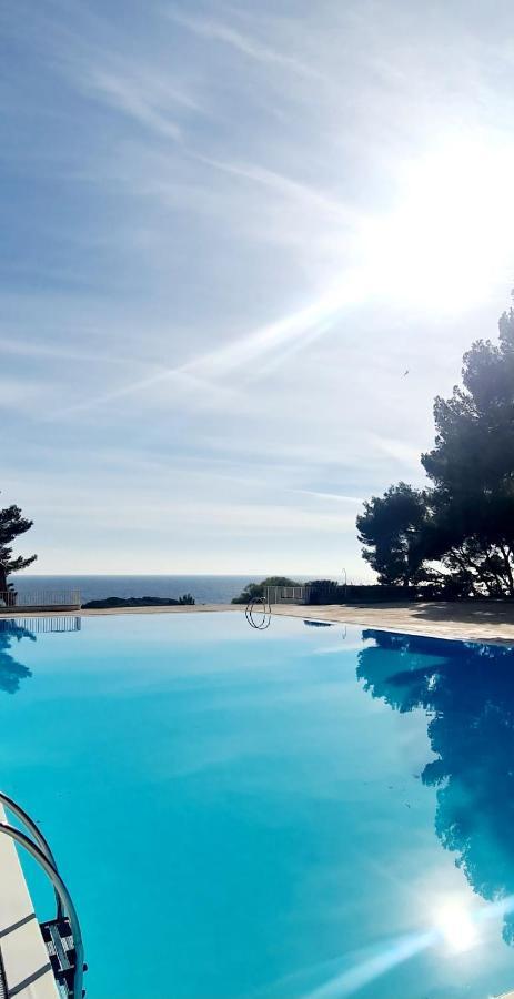 Superbe Appartement Dans Cadre D'Exception - Piscine, Plage Et Tennis Prive Bandol Esterno foto